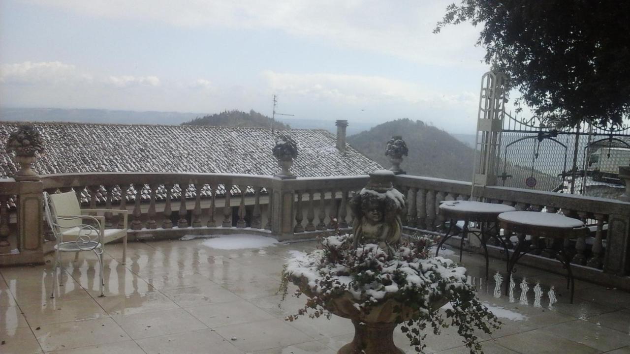 Villa Di Miscio Sant'Agata di Puglia 外观 照片