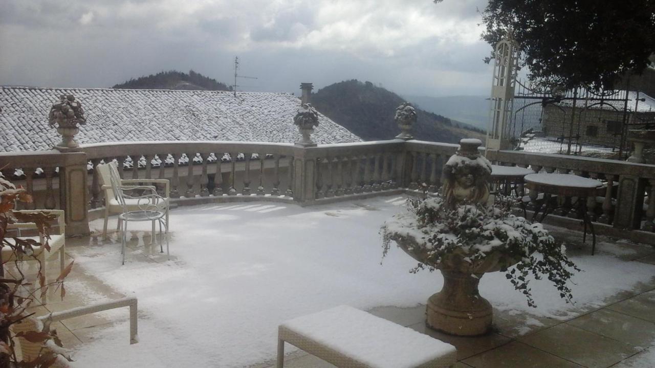 Villa Di Miscio Sant'Agata di Puglia 外观 照片