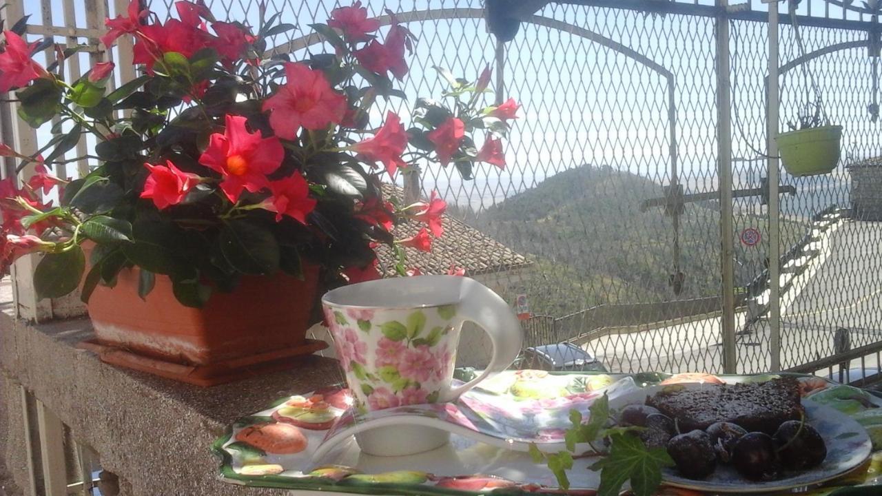 Villa Di Miscio Sant'Agata di Puglia 外观 照片